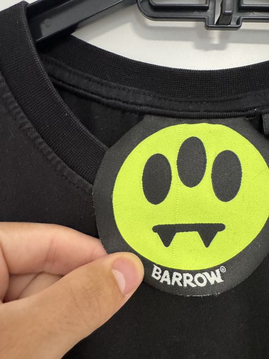 tricou barrow