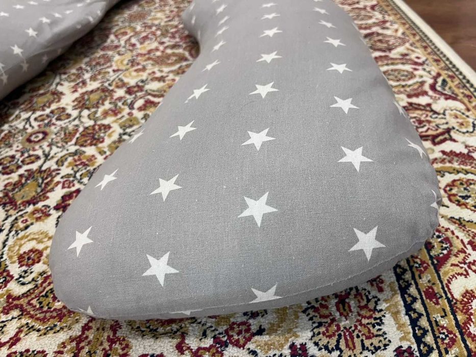 подушка для кормления