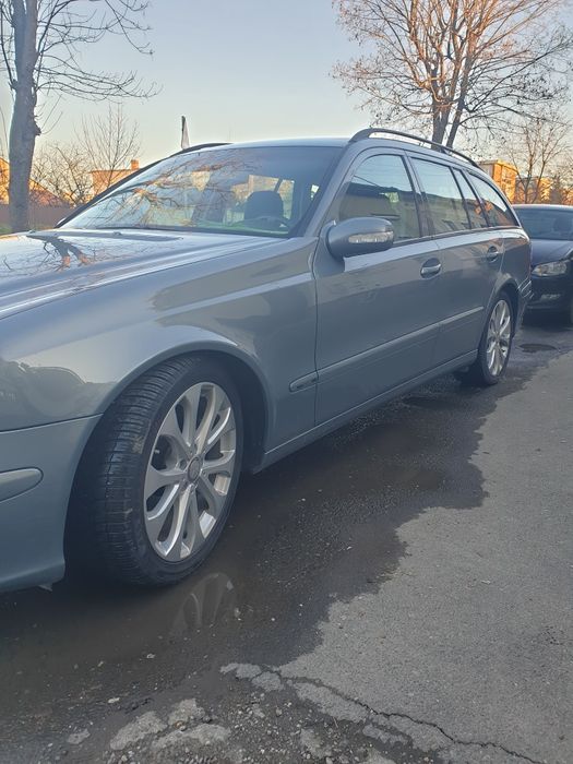 Mercedes  E 220klass