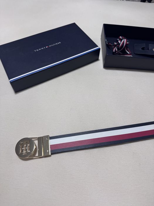 Дамски колан Tommy Hilfiger