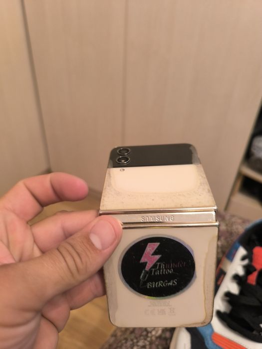 Samsung galaxy z flip