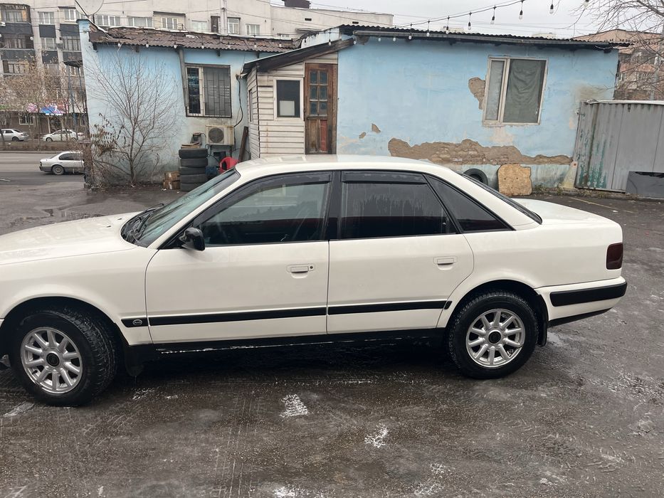 Продается Ауди 100 с4 1992года