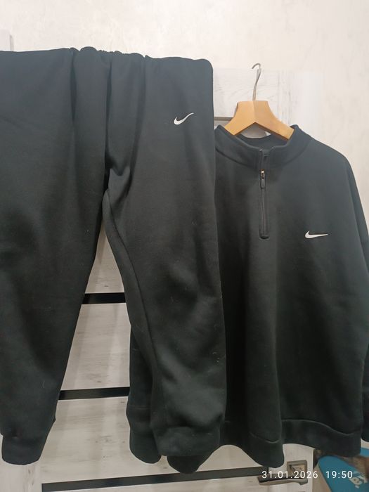 Спортивные костюмы