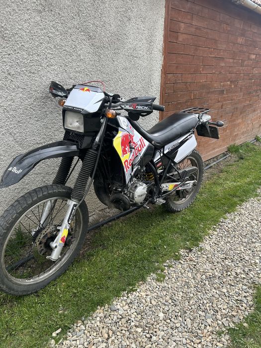 Yamaha dt 125 inmatriculat, cu pornire la buton