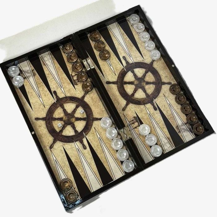 Голяма Табла за игра  48x48-лакирана, дървена