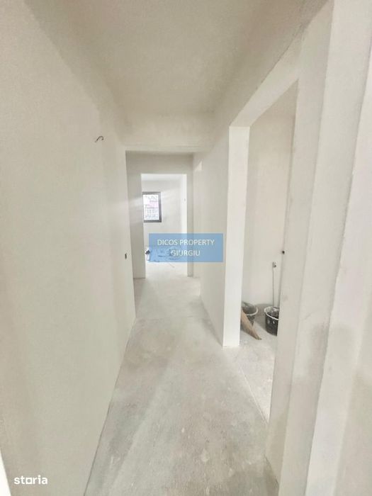 Apartament 4 camere de vânzare – Bd. București