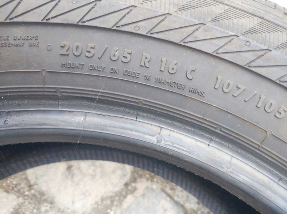 Гуми за бус 205*65*16