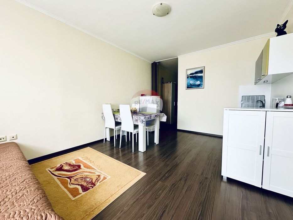 Продава се Едностаен апартамент в Балчик - 51 кв.м за 1295 €/кв.м - Снимка #6