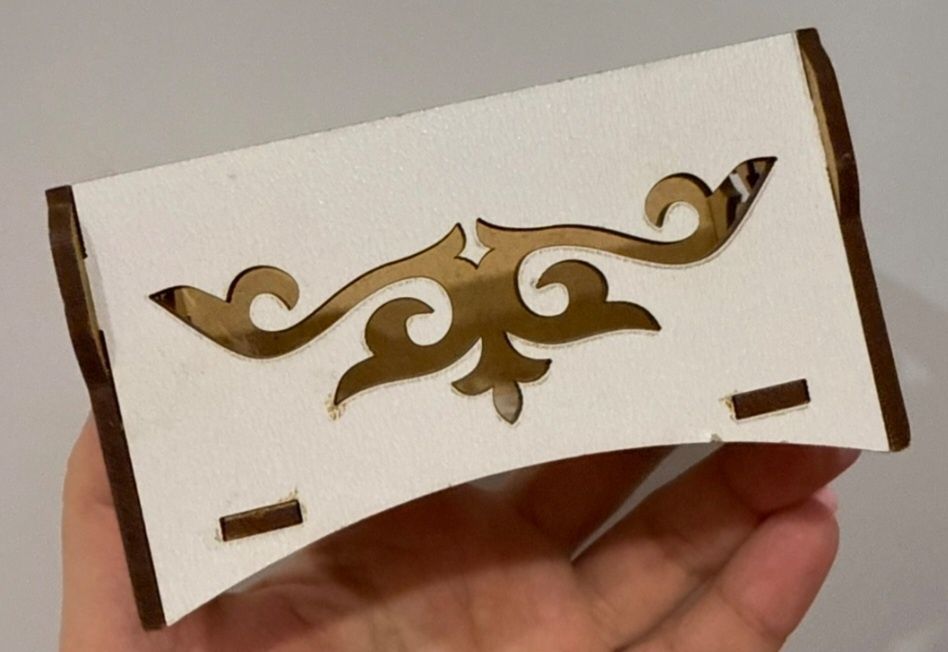 Продам шкатулку с разными украшениями 3000т