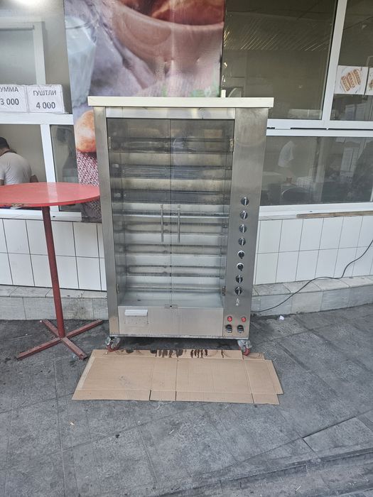 Grill aparat tokda va gazda iwlaydi 24ta tovuq ketadi arendaga beraman