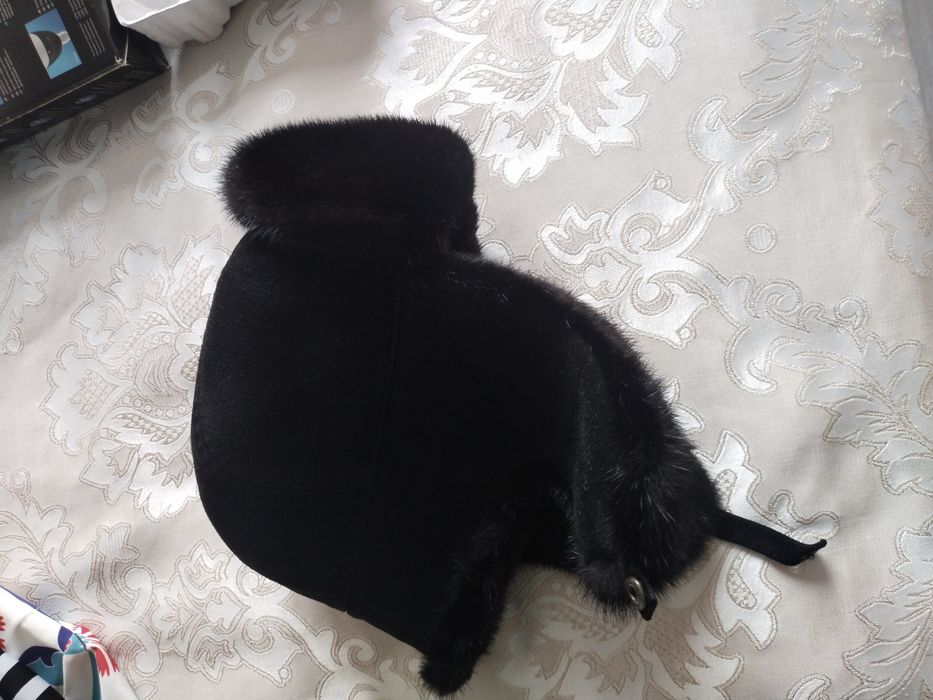 Продам мужскую шапку