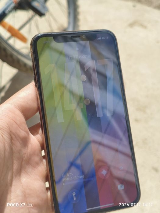 Продам IPHONE 11 Pro, 64 гиг, АКБ - 84%