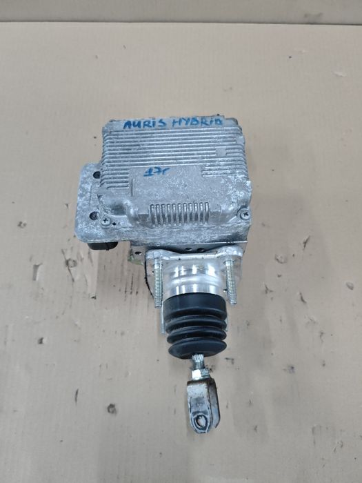 Абс/Abs помпа за Toyota Auris Hybrid