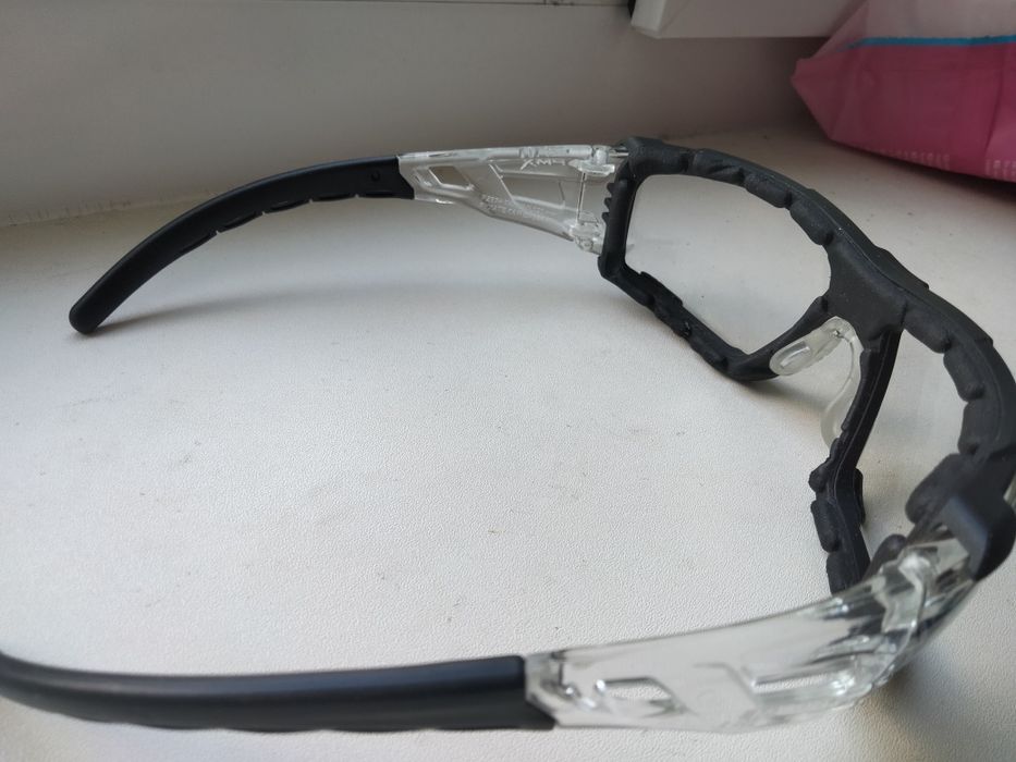 Продам очки для велосипедистов