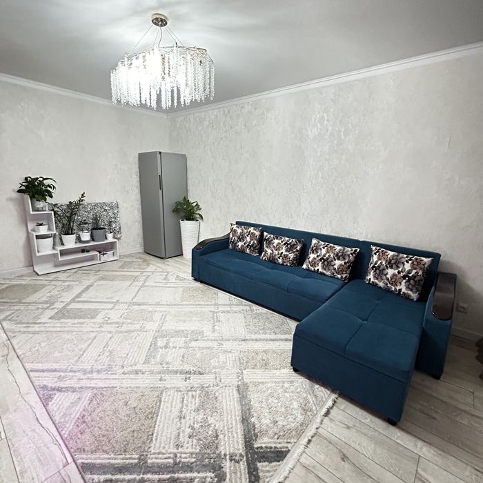 Продам 4 комн квартиру