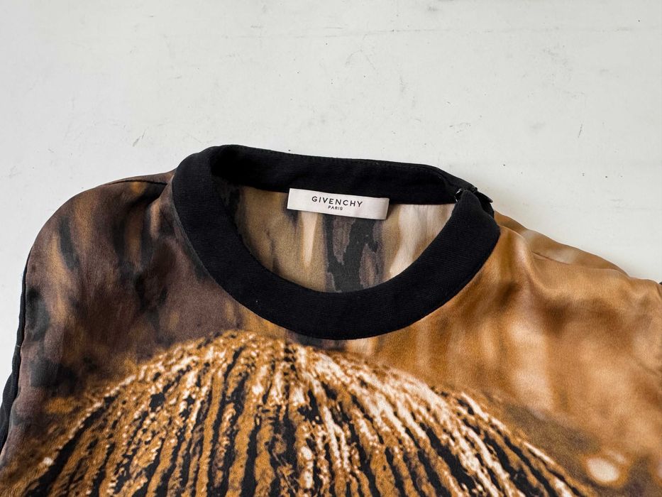 Копринен потник Givenchy