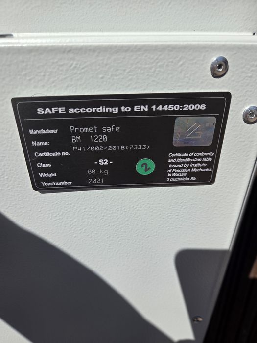 Метален огнеупорен шкаф/сейф Promet BM 1220 KL