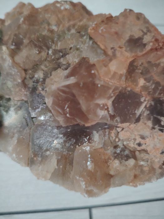 Piatra  opal in forma ei naturala