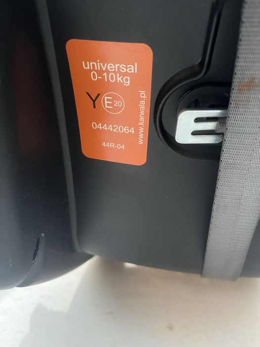 Бебешко столче до 10кг столче за кола