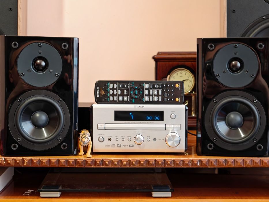 Yamaha RDX-E700. Premium audio system. Bijuterie de top. Preț fix ...