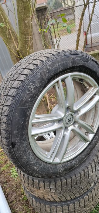 Cauciucuri de iarna 235.55.18