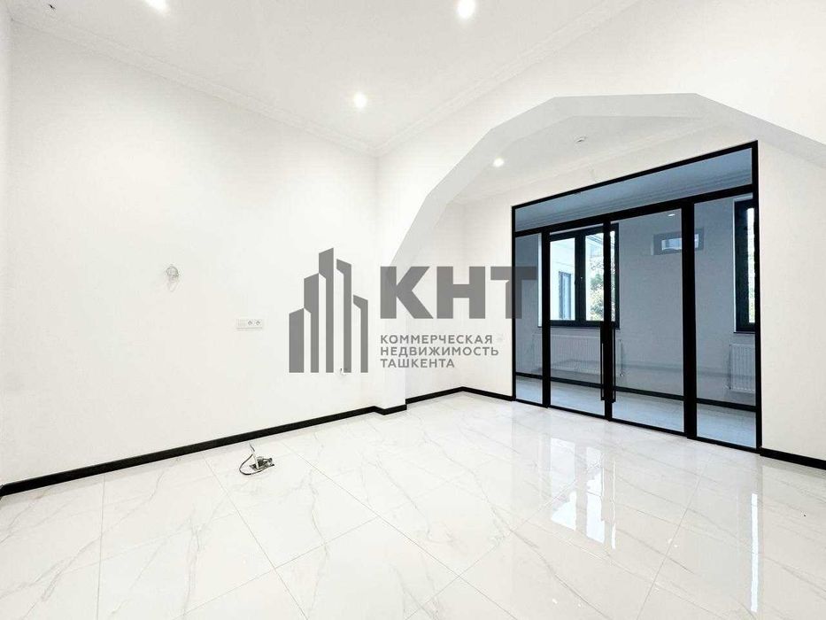 Продаётся Здания с площадью 650м2 ул Сайрам, NRG Мирзо-Улугбек.