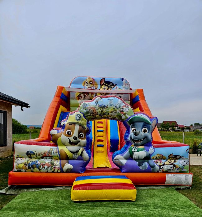 Tobogan gonflabil de inchiriat