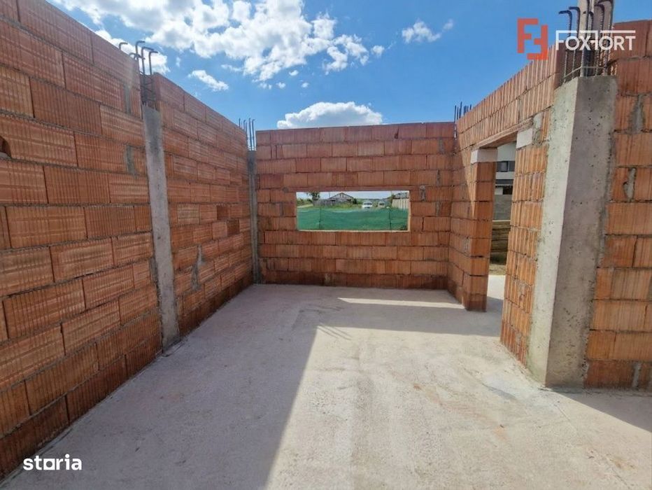 Duplex nou de vanzare cu 3 camere si teren de 300 mp, zona Bucovat