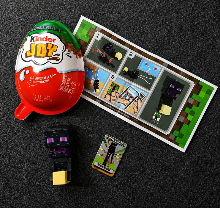 Игрушки Kinder Joy Майнкрафт