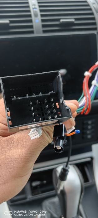 Кабел преходник за мултимедия