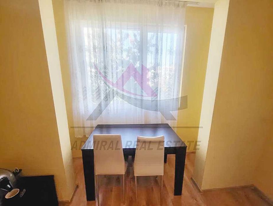 Дава се под наем Тристаен апартамент в Варна, Левски - 68 кв.м за 360 € - Снимка #2