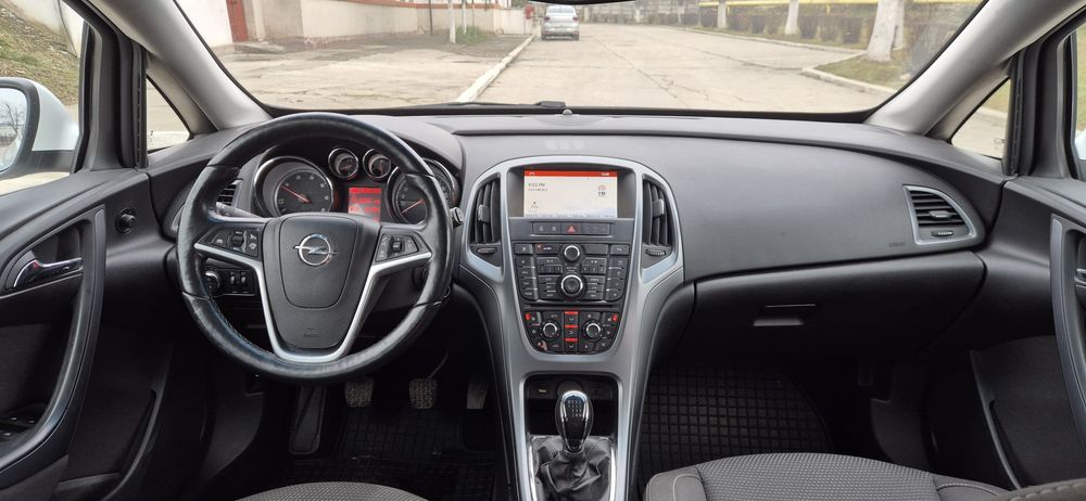 Opel astra j 1.6 CDTI