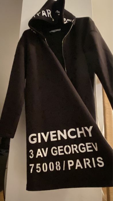 Hanorac Givenchy Paris