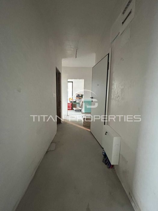 Тристаен апартамент Тракия