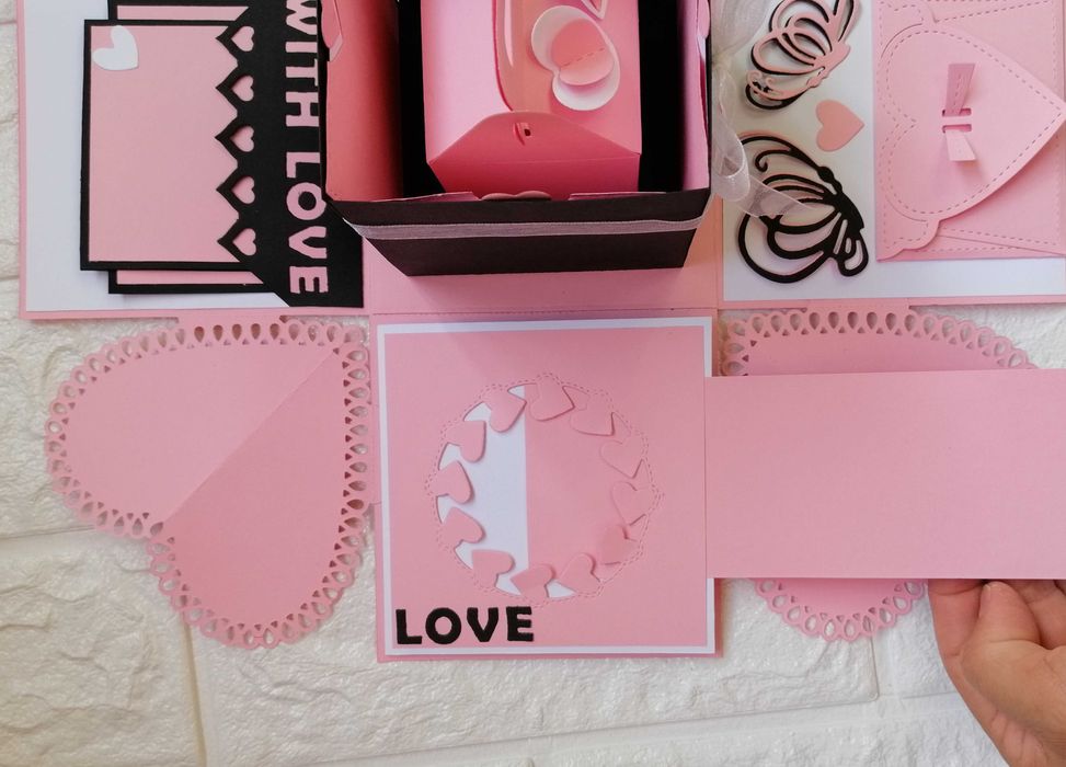 Експлодираща кутия "Розова нежност"