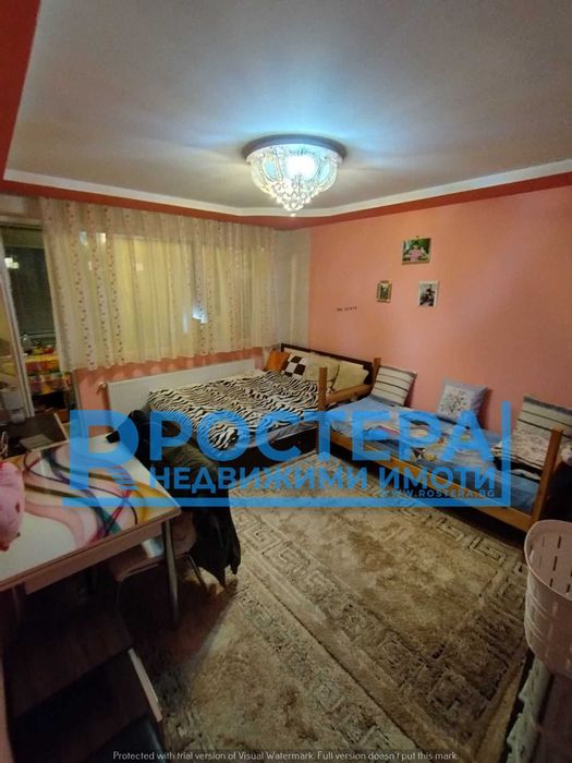 Продава се Тристаен апартамент в Търговище, Център - 95 кв.м за 1020 €/кв.м - Снимка #5