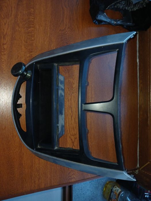 Продам рамка магнитолы на хюндай акцент