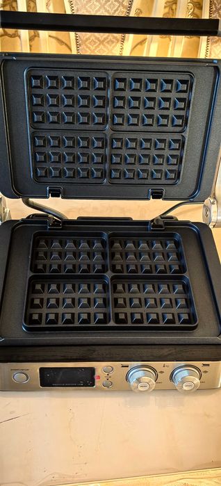 Электрогриль Delonghi MultiGrill CGH 1030D Срочно!