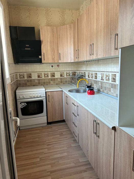 Срочно  сдаётся  квартира  сергели  5 3 ком зади корзинка и метро  лин