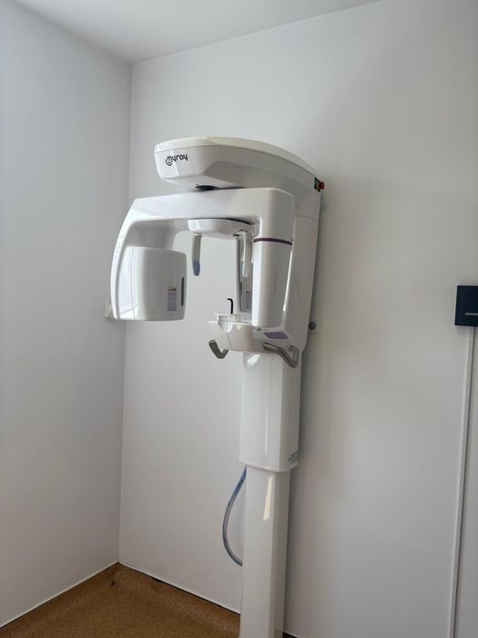 Afacere La Cheie!!! Cabinet stomatologic ultra dotat + Radiologie dentară + spațiu inclus + spațiu mansardă