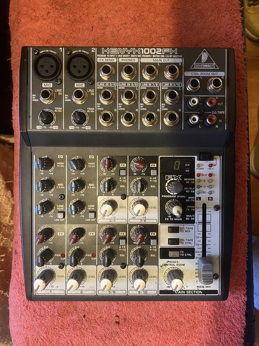 Behringer Xenyx 1002FX