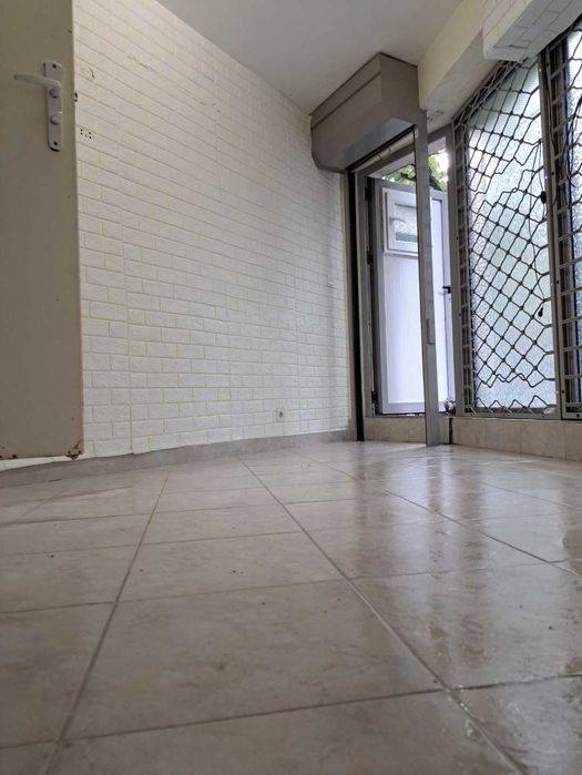 Дава се под наем Ателие в София, Красно село - 17 кв.м за 250 € - Снимка #9