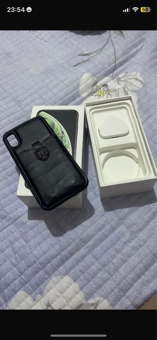 Продам айфон xs за 60000