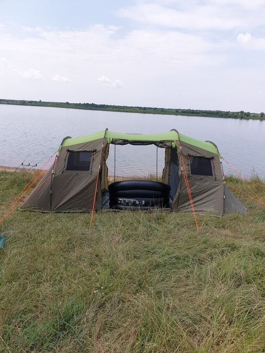 Палатка 4 местна с 2 спални