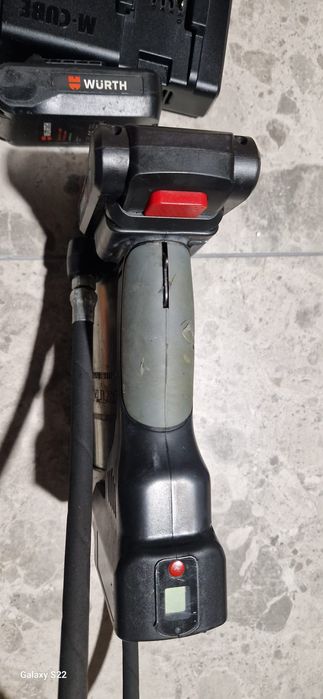Milwaukee,Wurth gresor pe acumulator