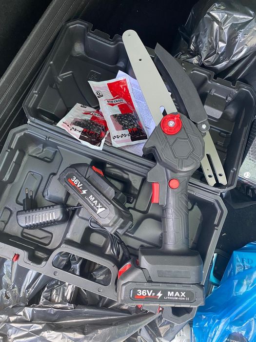 Mini drujba 600v, lama  6 inch, 2 lanț, 2 baterie 36w