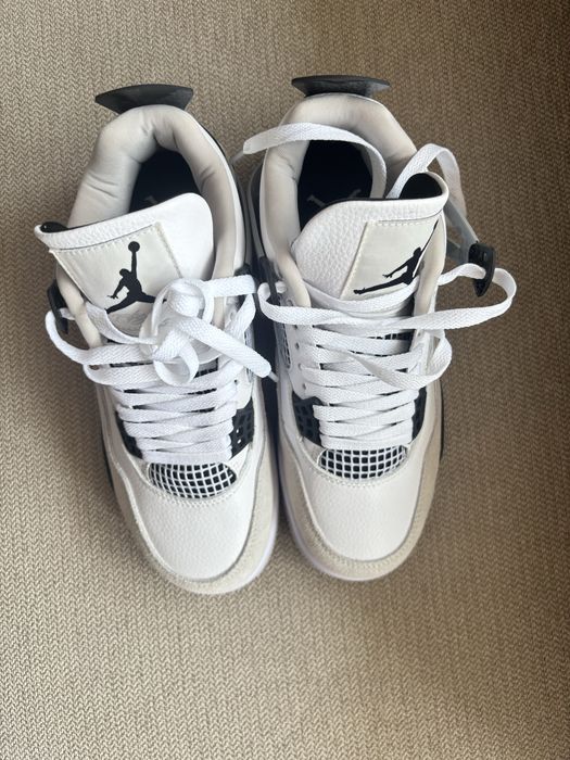 Jordan 4 Military Black