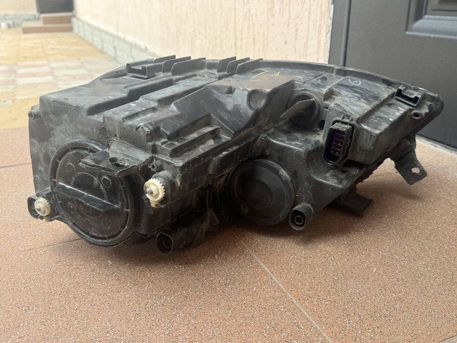 Фары на Фольксваген Джета 6