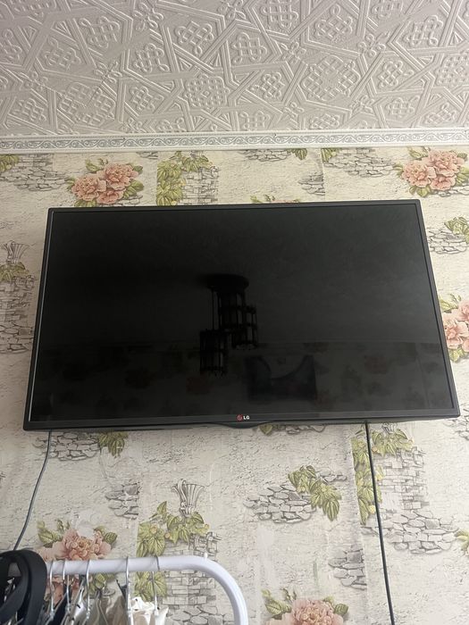 Телевизор lg smart 102 cm