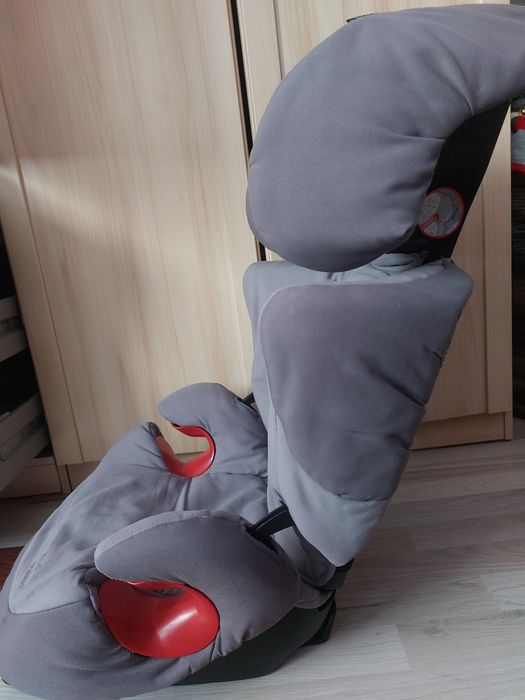 Столче за кола maxi cosi